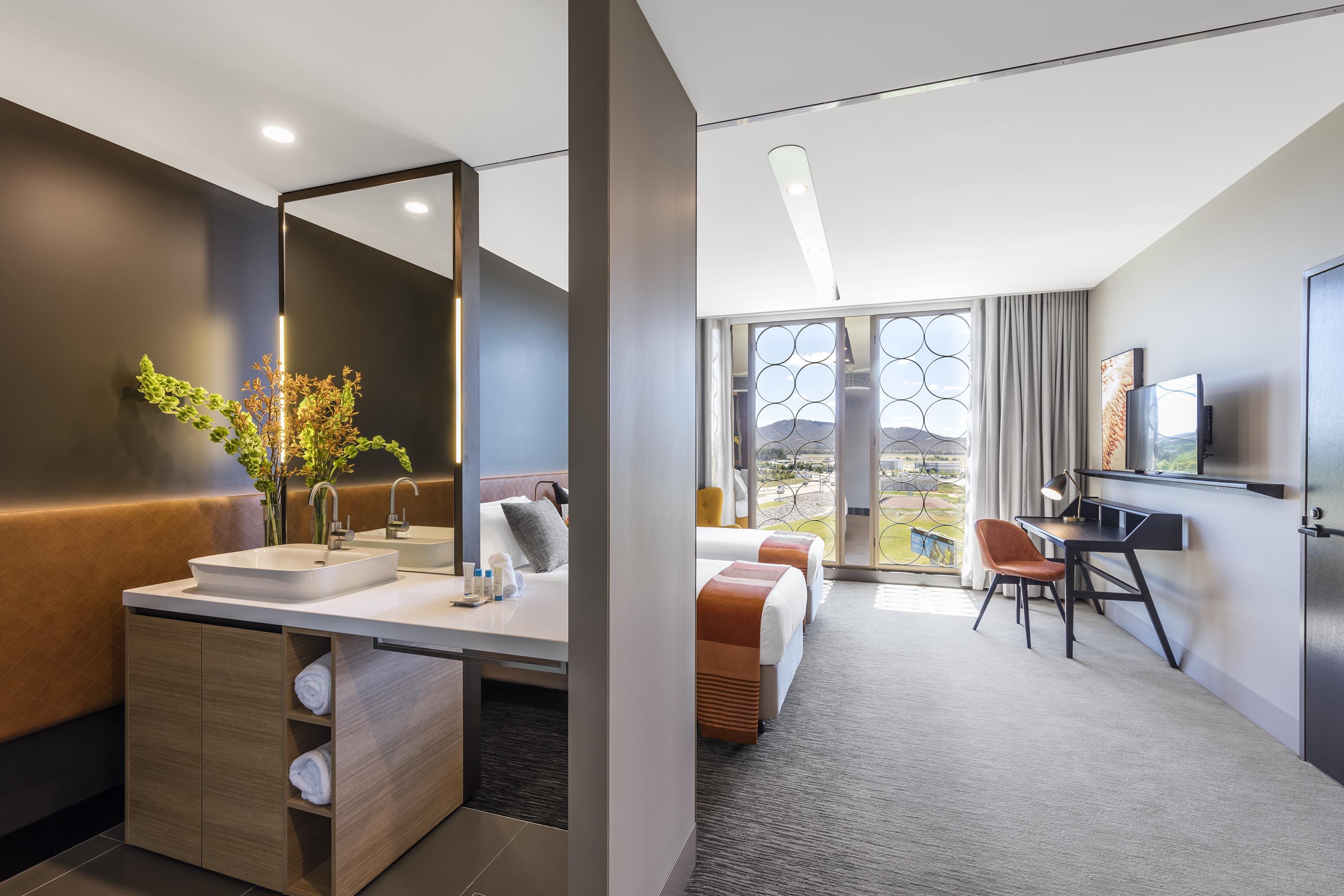 Vibe Hotel Canberra Exterior foto